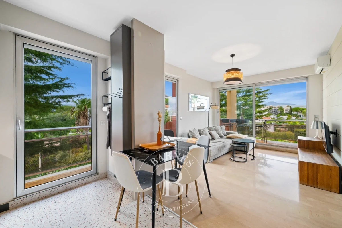 Appartement de luxe à vendre à Nice, 440 000 €, Photo 2