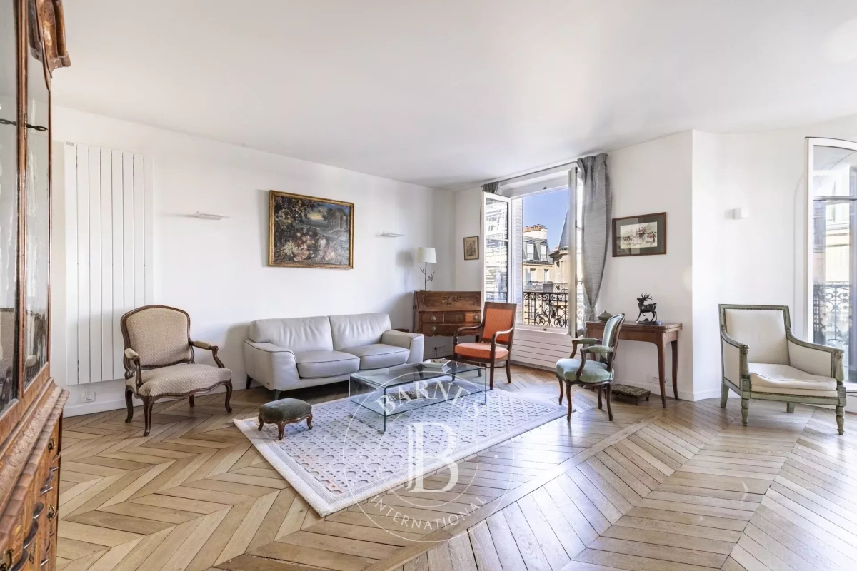 Luxury Apartment for sale in Paris 15ème, 1 260 000 €, Photo 3