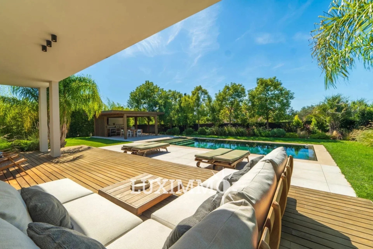 Maison de luxe à vendre à Mougins, 2 390 000 €, Photo 3