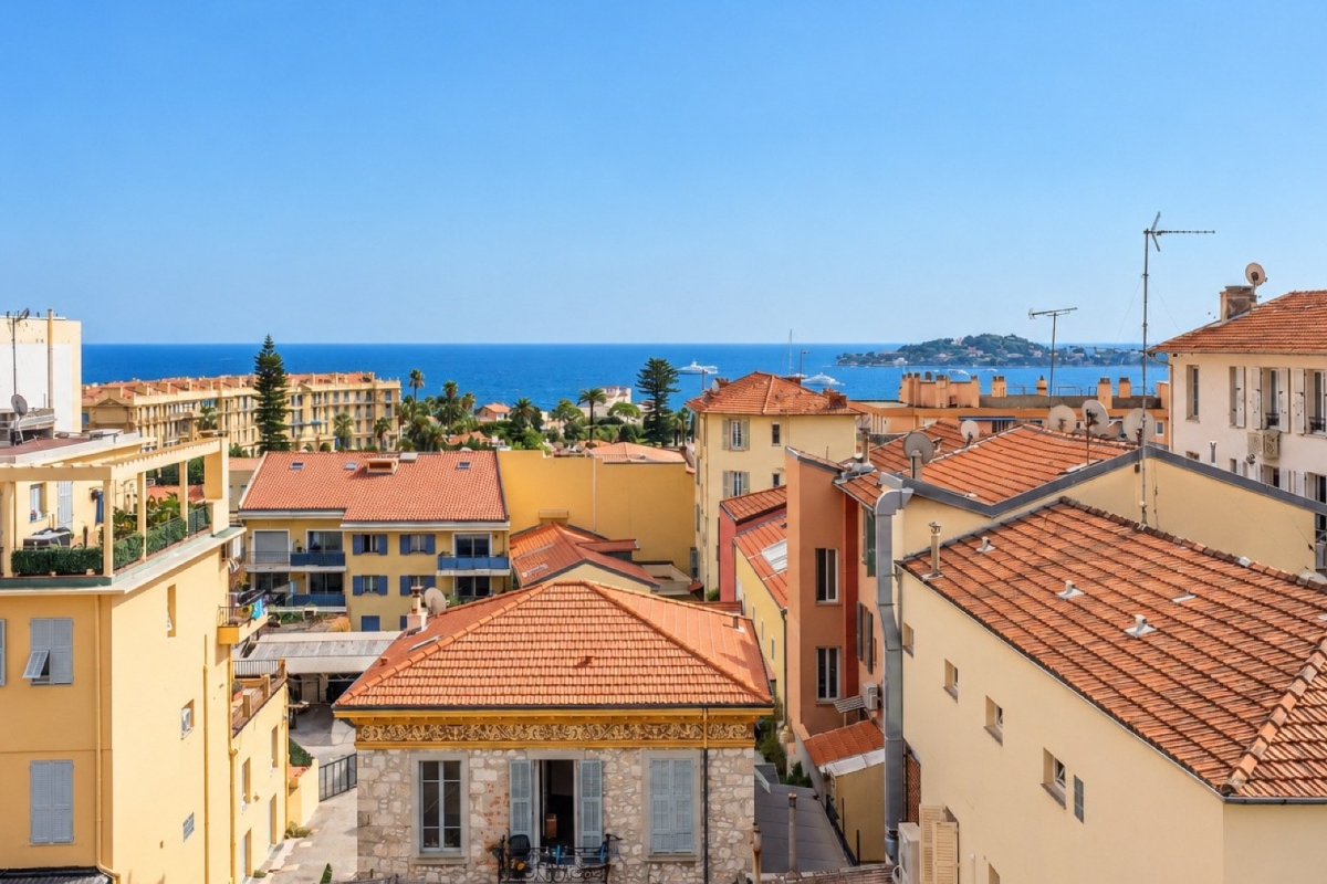 Luxury Apartment for sale in Beaulieu-sur-Mer, 990 000 €, Photo 5