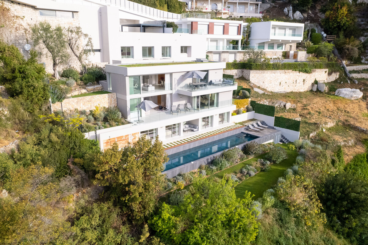 Maison de luxe à louer à Villefranche-sur-Mer, 30 000 €, Photo 1