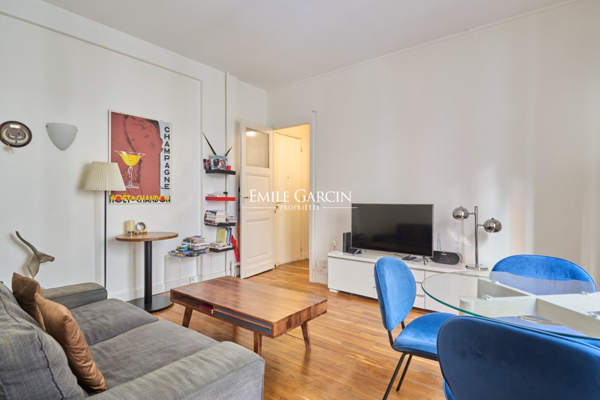 Appartement de luxe à vendre à Paris 7ème, 660 000 €, Photo 3