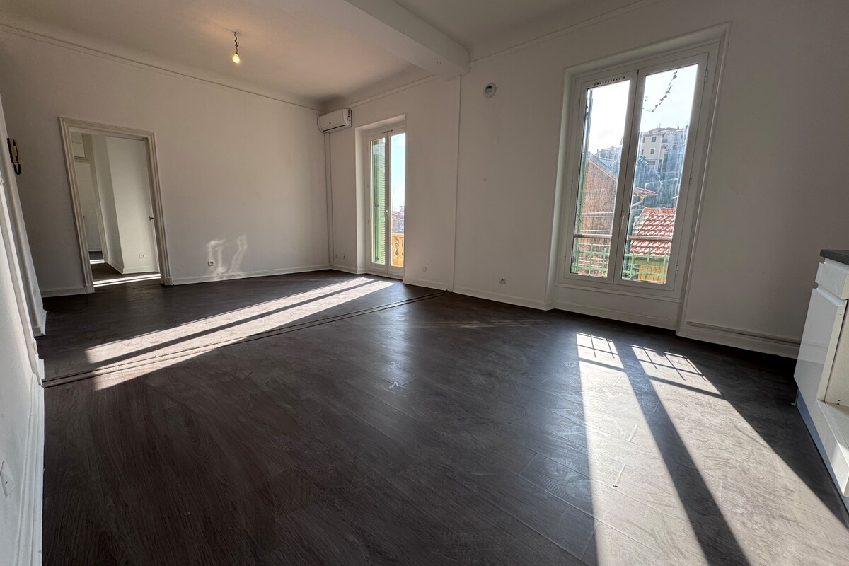 Appartement de luxe à vendre à Menton, 350 000 €, Photo 4