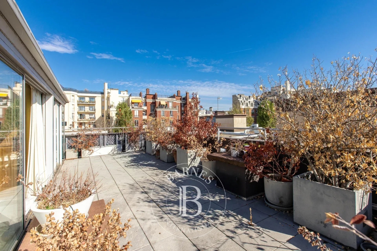 Appartement de luxe à vendre à Neuilly-sur-Seine, 1 380 000 €, Photo 2