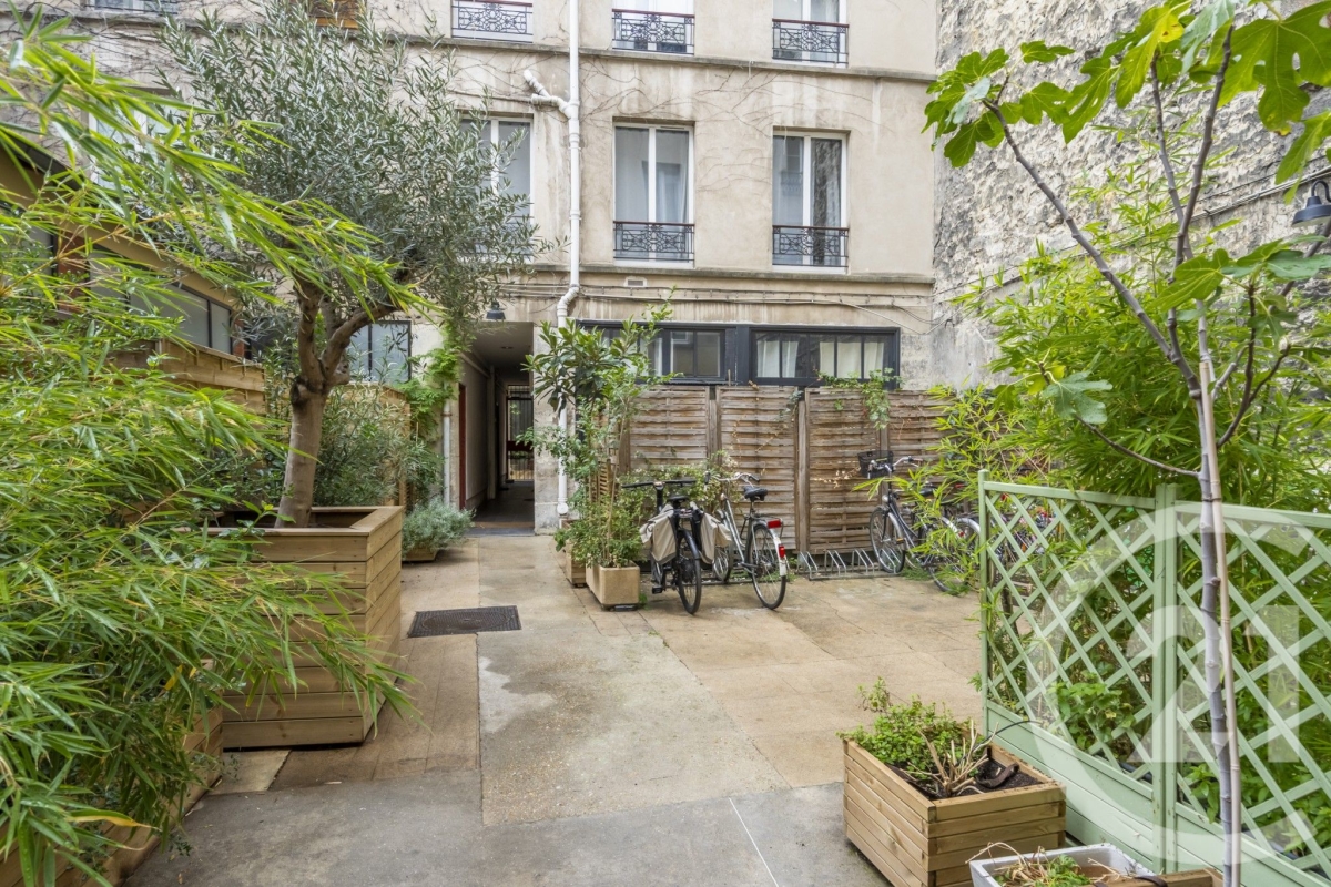 Luxury Apartment for sale in Paris 11ème, 330 000 €, Photo 6
