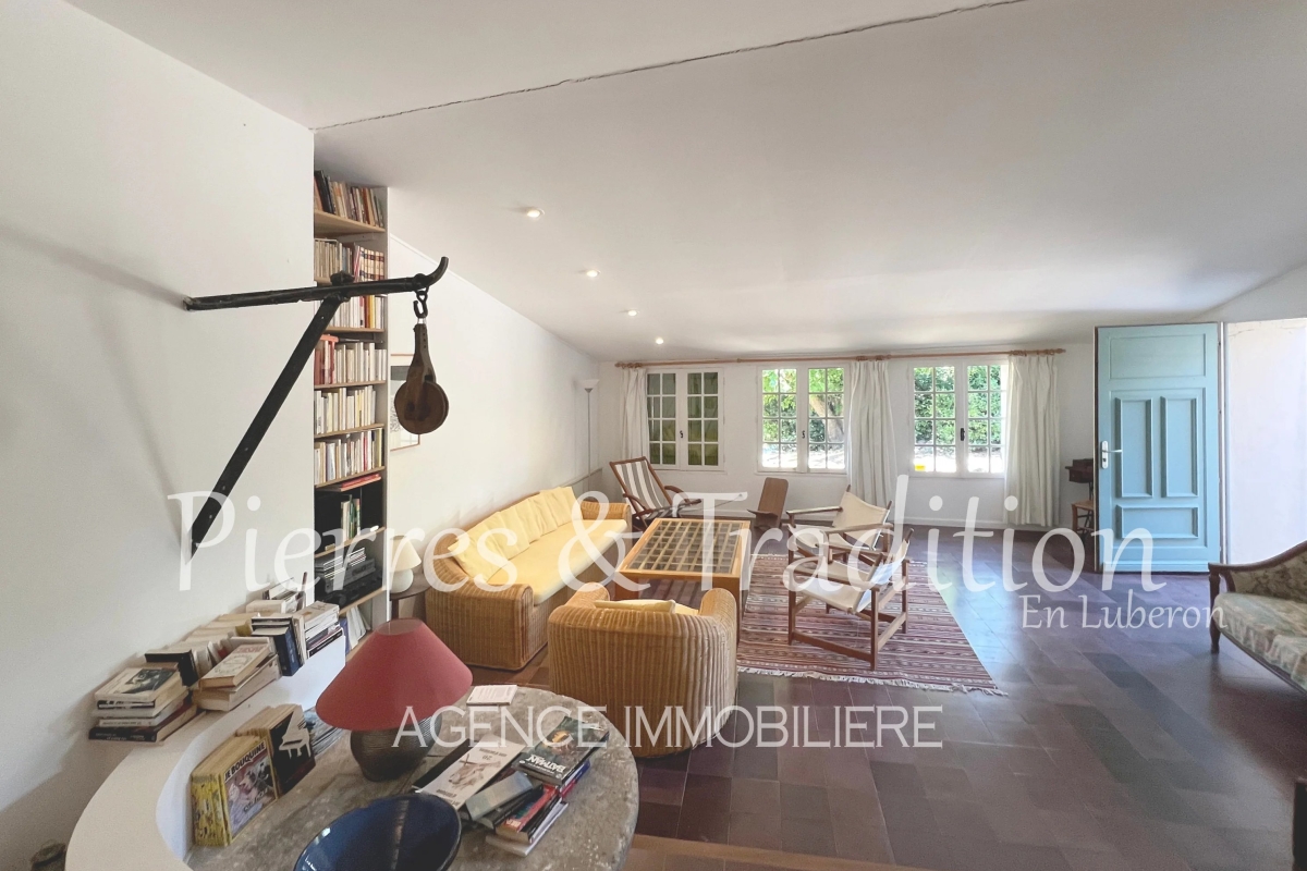 Maison de luxe à vendre à Saint Saturnin les Apt, 720 000 €, Photo 4