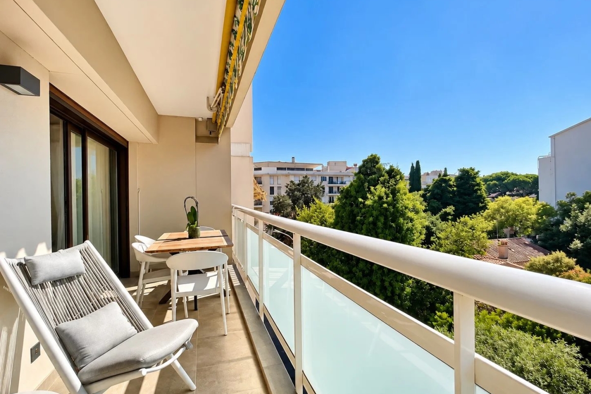 Appartement de luxe à vendre à Cannes, 1 200 000 €, Photo 2