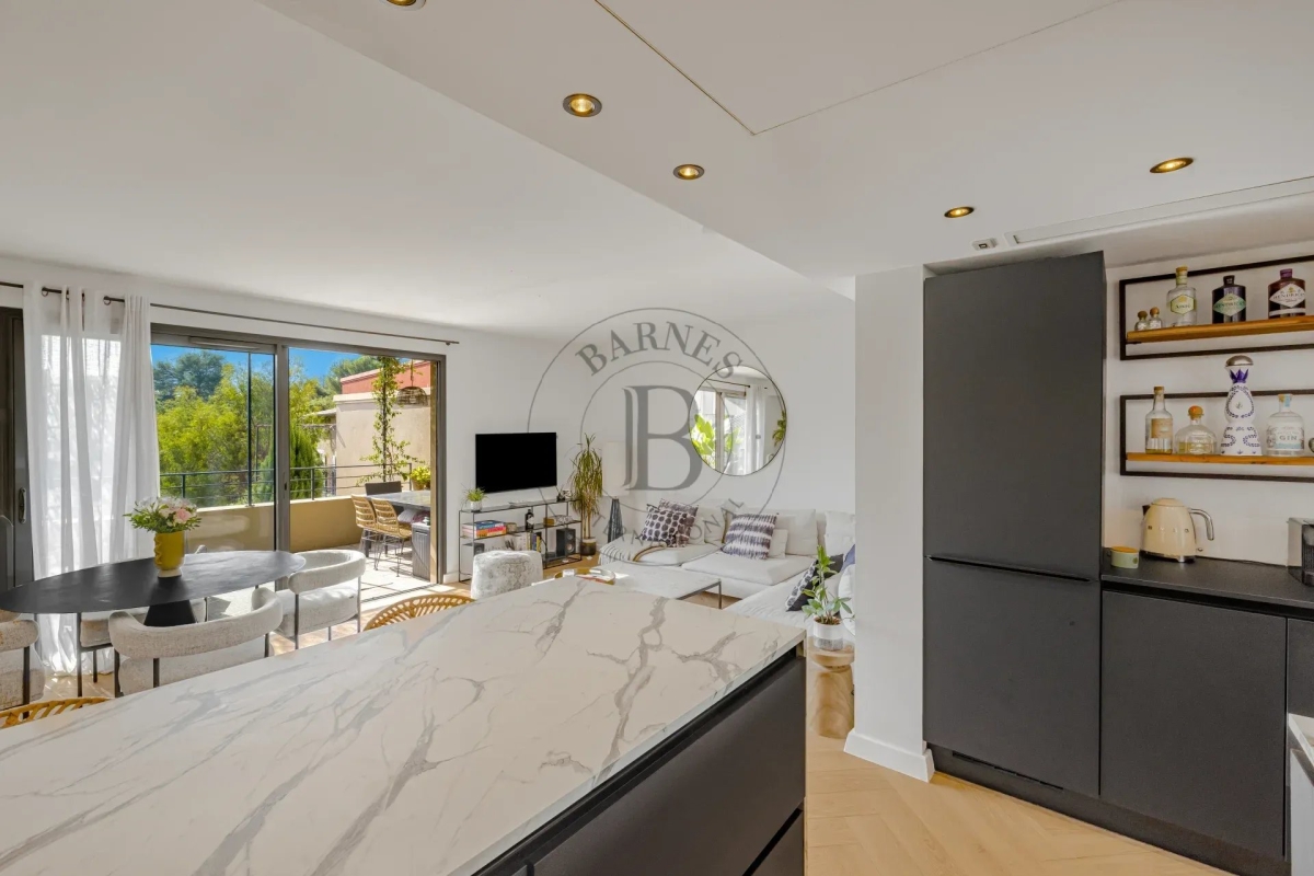 Appartement de luxe à vendre à Mougins, 499 000 €, Photo 4