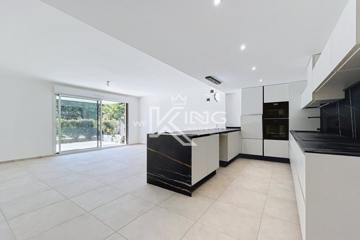 Appartement de luxe à vendre à Saint-Raphaël, 698 000 €, Photo 5