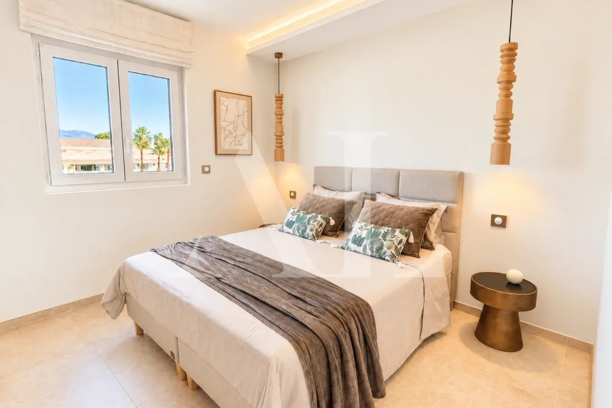 Luxury Apartment for sale in Le Golfe Juan, 550 000 €, Photo 6