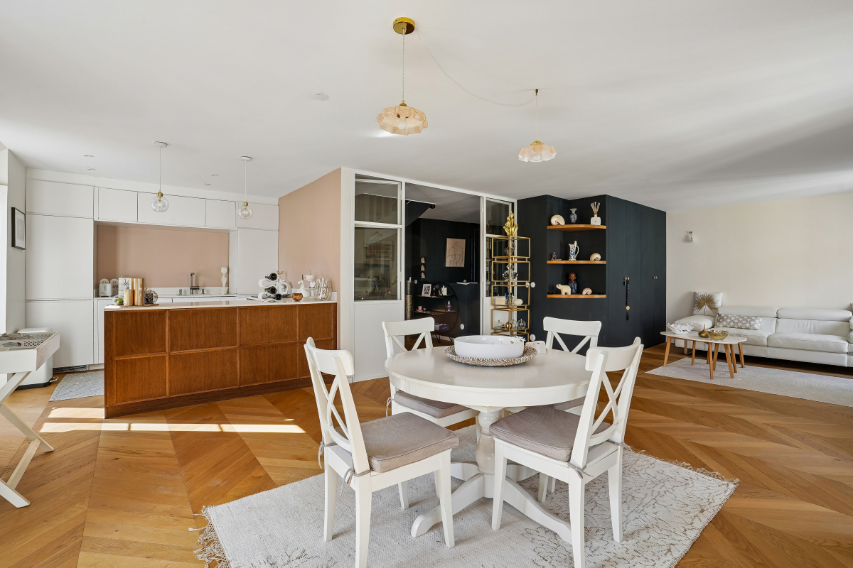 Luxury Apartment for sale in Bordeaux, 699 000 €, Photo 4