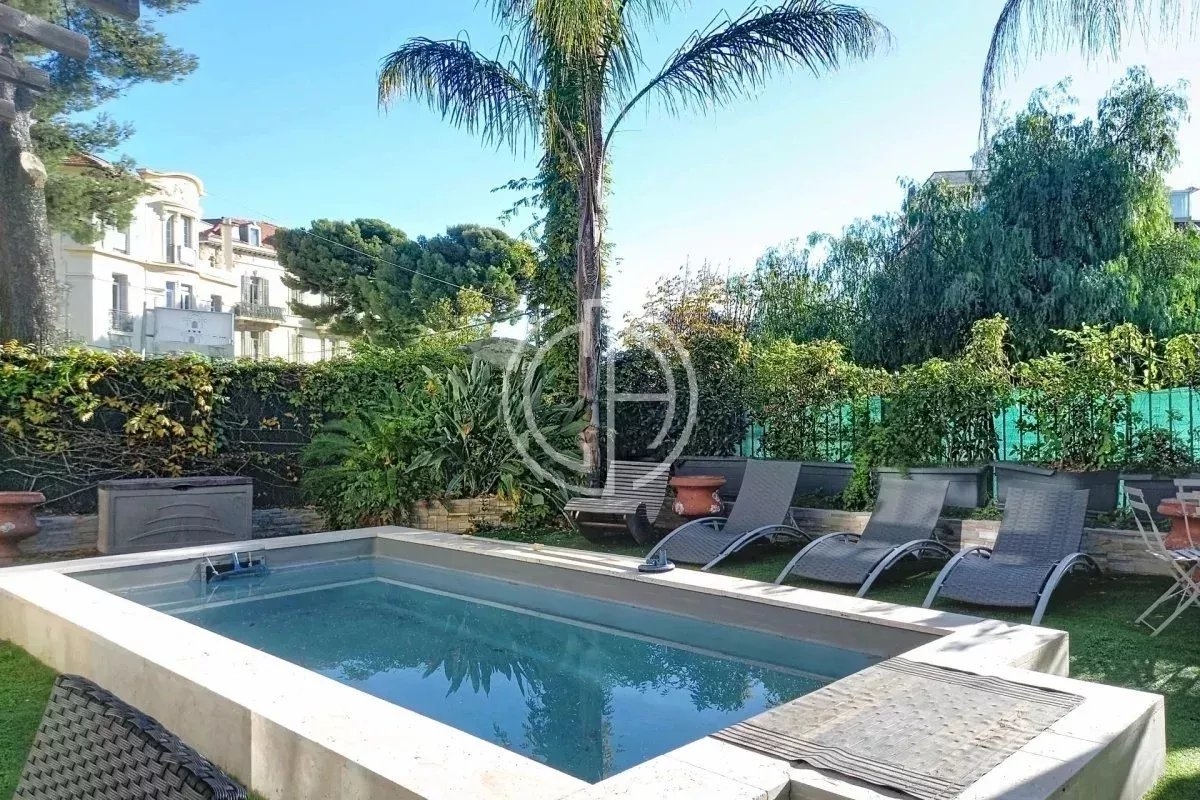 Maison de luxe à vendre à Cannes, 1 690 000 €, Photo 6