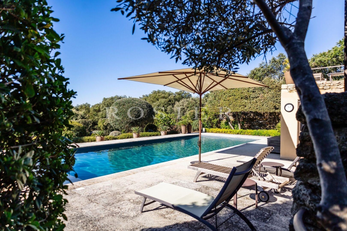 Maison de luxe à vendre à Gordes, 1 850 000 €, Photo 4