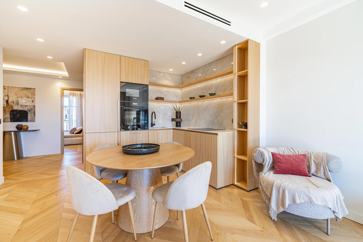 Luxury Apartment for sale in Nice, 1 050 000 €, Photo 3