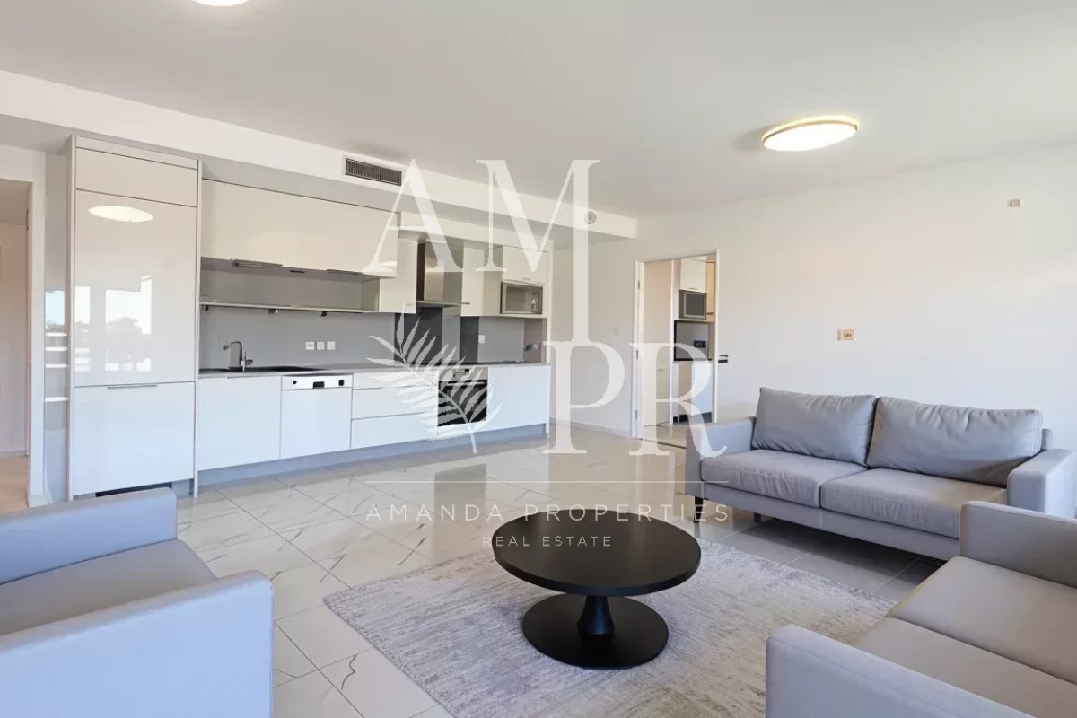 Appartement de luxe à vendre à Cannes, 809 000 €, Photo 3