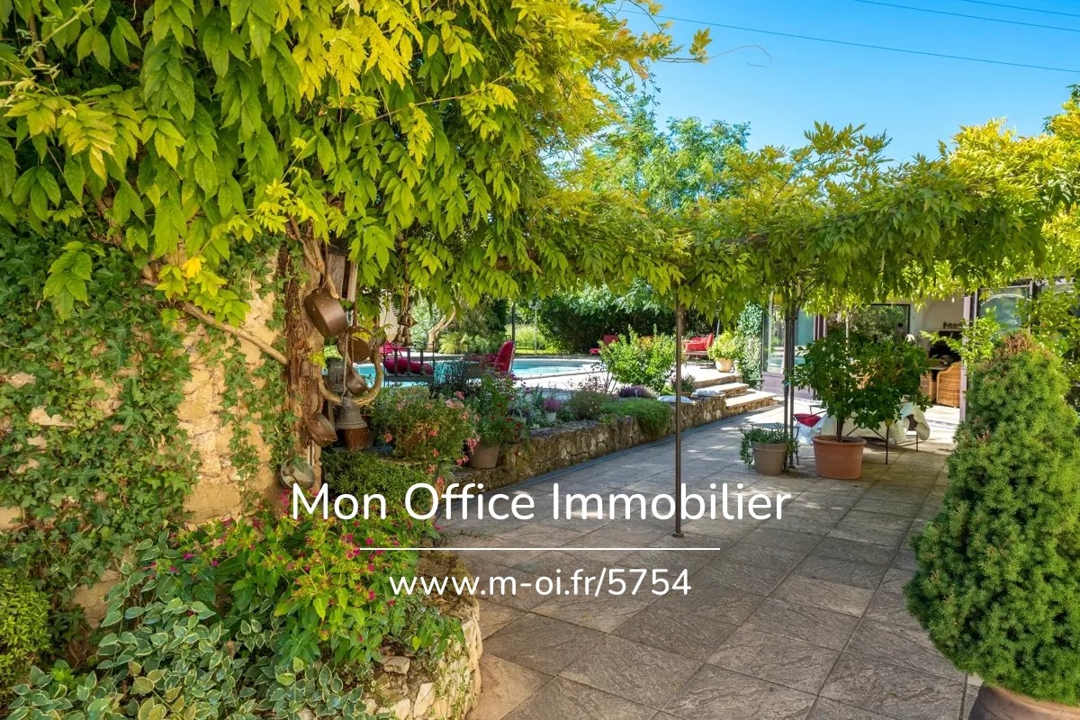 Maison de luxe à vendre à Lamanon, 1 440 000 €, Photo 4