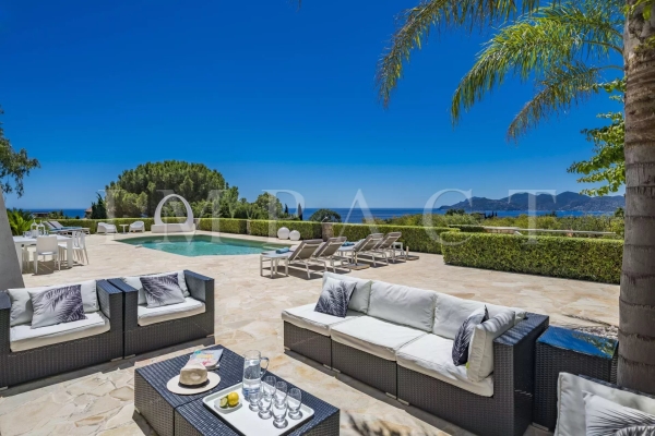 Maison de luxe à louer à Cannes, 13 000 €, Photo 1