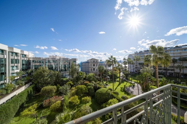 Appartement de luxe à louer à Cannes, 4 000 €, Photo 1