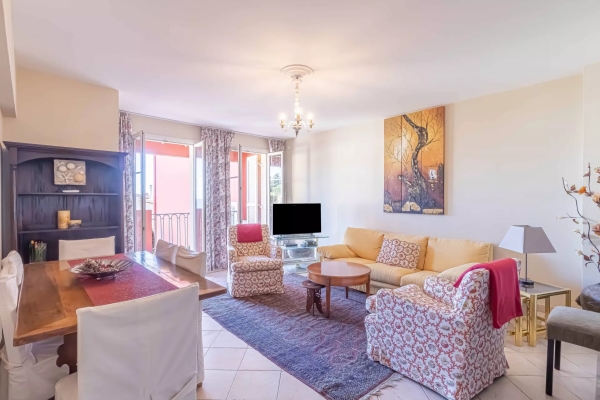 Appartement de luxe à louer à Saint-Jean-Cap-Ferrat, 3 750 €, Photo 3