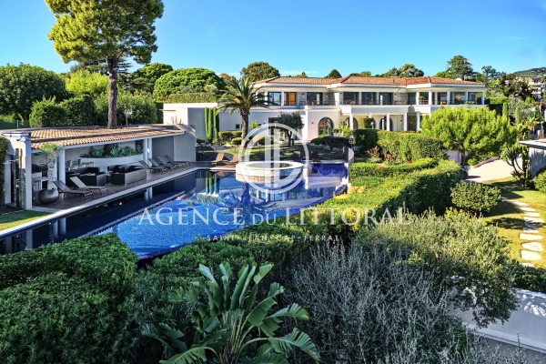 Maison de luxe à louer à Saint-Jean-Cap-Ferrat, 0 €, Photo 1