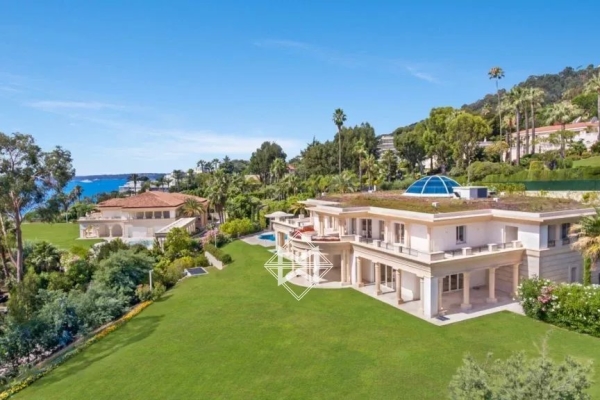Luxury House for sale in Cannes, 60 000 000 €, Photo 3