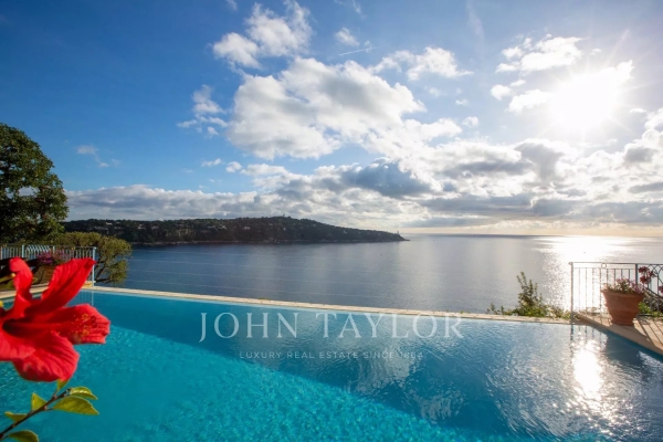 Maison de luxe à vendre à Villefranche-sur-Mer, 19 500 000 €, Photo 1