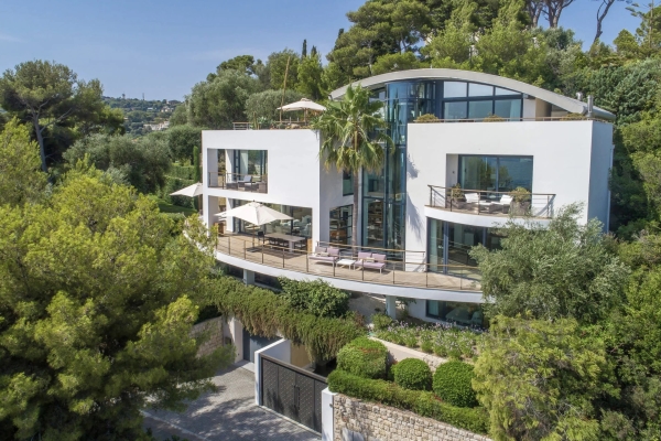Luxury House for rental in Saint-Jean-Cap-Ferrat, 0 €, Photo 1