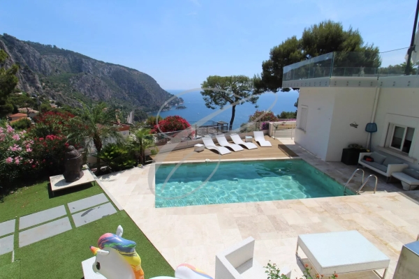 Maison de luxe à vendre à Èze, 3 200 000 €, Photo 1