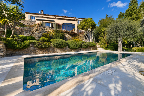 Maison de luxe à vendre à Opio, 2 150 000 €, Photo 1