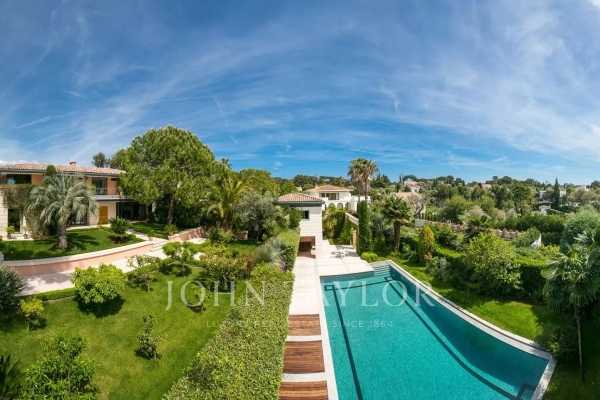 Luxury House for sale in Cap d'Antibes, 7 420 000 €, Photo 3