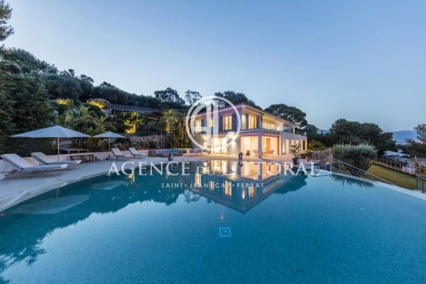 Maison de luxe à louer à Saint-Jean-Cap-Ferrat, 0 €, Photo 1