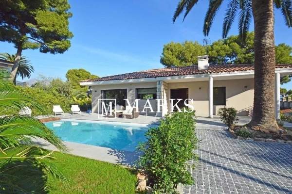 Maison de luxe à vendre à Roquebrune-Cap-Martin, 5 150 000 €, Photo 1
