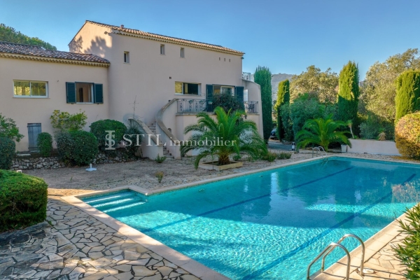 Maison de luxe à vendre à Sainte-Maxime, 1 695 000 €, Photo 1