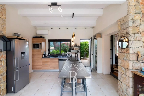 Maison de luxe à vendre à Peymeinade, 875 000 €, Photo 3