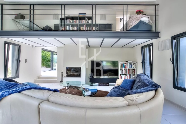 Luxury House for sale in Mougins, 2 200 000 €, Photo 4