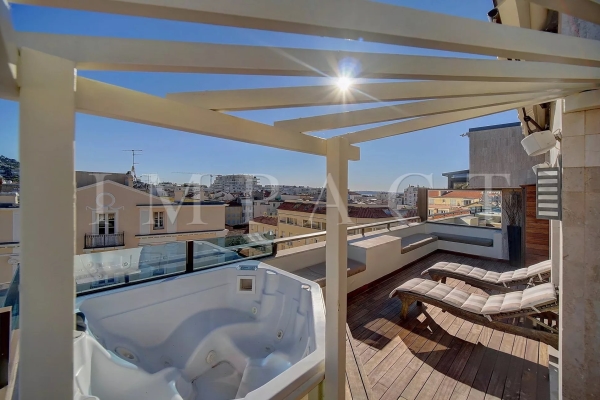 Appartement de luxe à louer à Cannes, 1 950 €, Photo 1