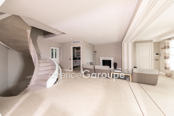 Luxury House for sale in Cap d'Antibes, 3 937 000 €, Photo 7