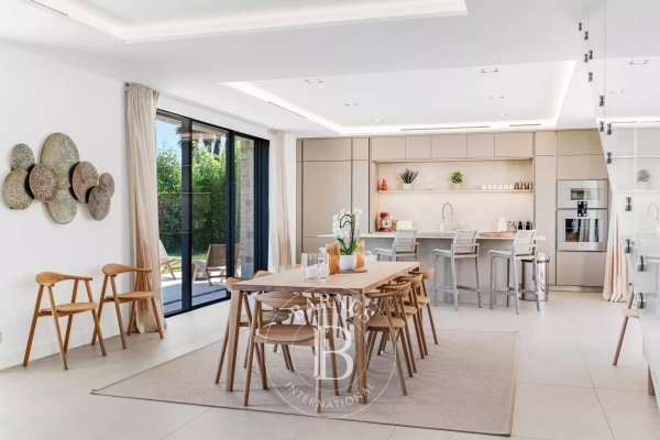 Maison de luxe à vendre à Saint-Tropez, 12 000 000 €, Photo 6