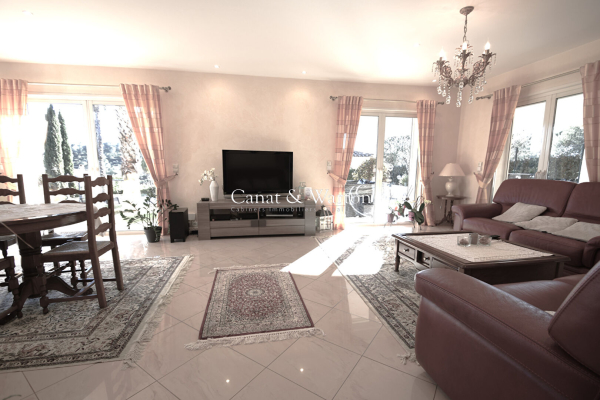 Maison de luxe à vendre à Saint-Raphaël, 1 444 000 €, Photo 4