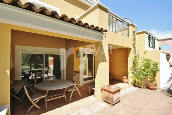 Luxury House for sale in Mougins, 570 000 €, Photo 1