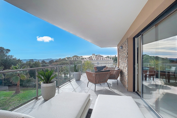 Luxury Apartment for sale in Saint-Raphaël, 1 298 000 €, Photo 4