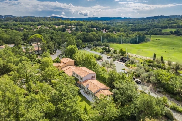 Luxury House for sale in Fayence, 1 550 000 €, Photo 2
