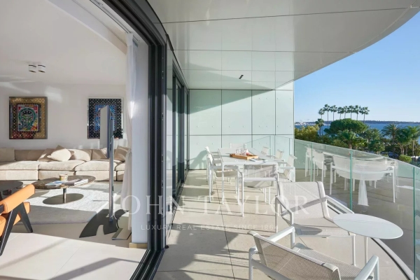 Appartement de luxe à louer à Cannes, 18 500 €, Photo 1