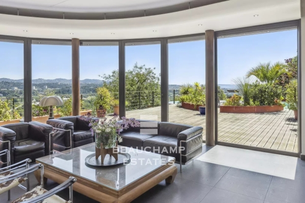 Maison de luxe à vendre à Mandelieu-la-Napoule, 2 690 000 €, Photo 2