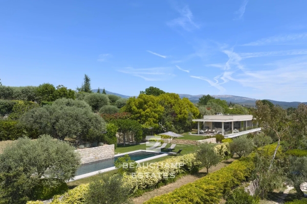 Maison de luxe à vendre à Montauroux, 2 450 000 €, Photo 1