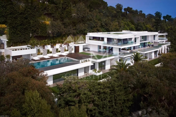 Maison de luxe à louer à Cannes, 100 000 €, Photo 1
