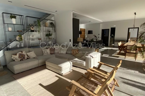 Maison de luxe à louer à Mougins, 16 500 €, Photo 5