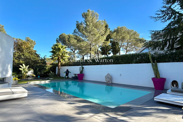 Maison de luxe à vendre à Saint-Raphaël, 1 398 000 €, Photo 2