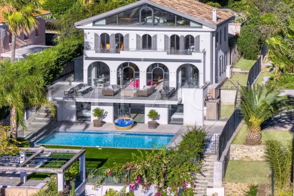 Maison de luxe à louer à Cannes, 14 000 €, Photo 1