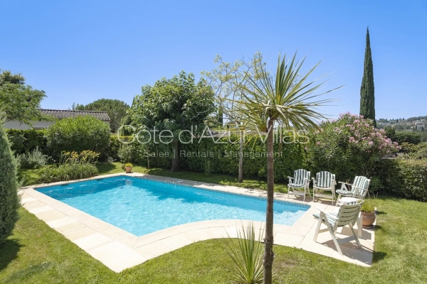 Luxury House for rental in Valbonne, 4 000 €, Photo 2